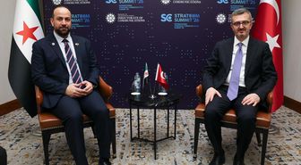 İletişim Başkanı Duran, Suriye Enformasyon Bakanı el-Mustafa ile görüştü