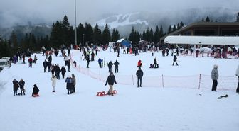 Ilgaz Yurduntepe Kayak Merkezi ziyaretçileri keyifli bir gün geçirdi