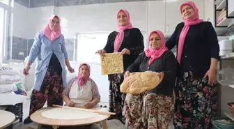 Isparta'da taş fırınlarda üretilen 'İslamköy ekmeği' ramazanda talep görüyor