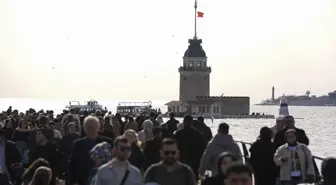 İstanbul'da hava sıcaklığı 23 dereceyi gördü