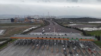 İstanbul-İzmir Otoyolu ile Osmangazi Köprüsü'nde bayram yoğunluğu başladı