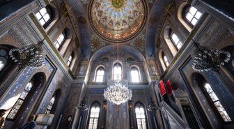 İSTANBUL'UN SELATİN CAMİLERİ - Modern ile geleneğin köprüsü: Pertevniyal Valide Sultan Camisi