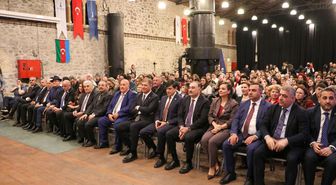 İzmir'de Azerbaycanlılar Nevruz Bayramı'nı kutladı