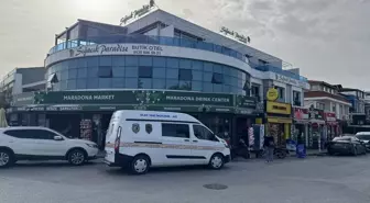 İzmir'de otelde çıkan yangında kadın hayatını kaybetti, eşi hastaneye kaldırıldı