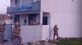 İzmir'de silahlı saldırı şüphelisi 2 kişi tutuklandı
