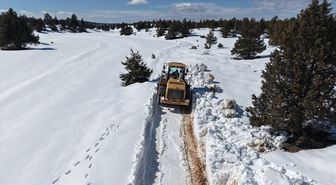 Kahramanmaraş'ta olumsuz hava koşullarına karşı ekiplerin çalışması sürüyor