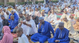 Kamerun ve Nijerya'da Müslümanlar bayram namazında buluştu