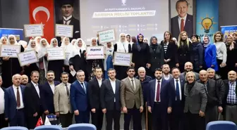 Karabük'te kadınlar Mihalgazi Belediye Başkanı Güneş'e yöresel kıyafetleriyle destek verdi