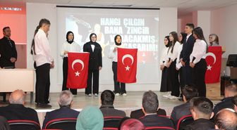 Karlıova'da 'İstiklal Marşı'nın Kabulü ve Mehmet Akif Ersoy'u Anma Günü' programı düzenlendi