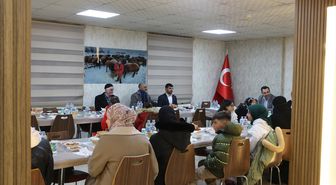 Karlıova'da yetim ve öksüz çocuklar için iftar programı düzenlendi
