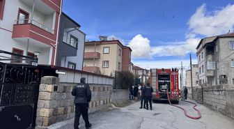Kayseri'de apartman dairesinde çıkan yangın söndürüldü
