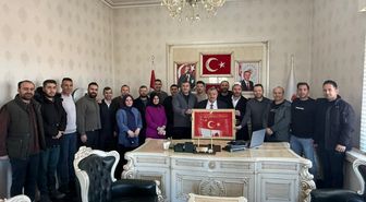 Kelkit Belediye Başkanı Yılmaz'a doğum günü kutlaması