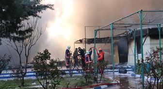 Kilis'te bir sivil toplum kuruluşunun hizmet binasında çıkan yangın kontrol altına alındı