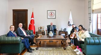 Kırklareli Valisi Turan, başarılı sporcuyla bir araya geldi
