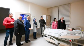 Kırklareli Valisi Turan, hasta ziyaretlerinde bulundu