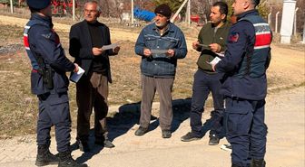 Kırşehir'de jandarma vatandaşları bilgilendirdi
