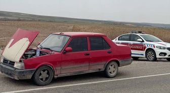 Kırşehir'de motor ve şasi numarası değiştirilmiş otomobil yakaladı