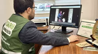 Kırşehir'de Yeşilay ve Türk Kızılay şube başkanları, AA'nın 'Yılın Kareleri' oylamasına katıldı