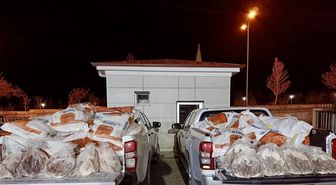 Kırşehir'de yolcu otobüsünün bagajında 1 ton 200 kilogram kaçak kaz eti ele geçirildi