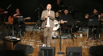 Klarnet sanatçısı Hüsnü Şenlendirici Karabük'te sahne aldı