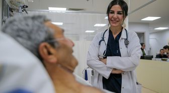 KOAH hastaları 'bronkoskopik akciğer hacim küçültme sarmalı' yöntemiyle rahat nefes alıyor