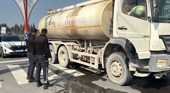 Kocaeli'de su tankerinin çarptığı 17 yaşındaki yaya ağır yaralandı