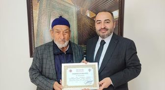 Konya'da 84 yaşındaki hafız il ikincisi oldu