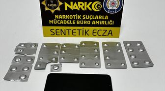 Konya'da uyuşturucu ve kaçak sigara operasyonlarında yakalanan 2 şüpheli tutuklandı