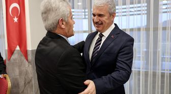 Konya Valisi Akın, huzurevi sakinleriyle iftarda buluştu