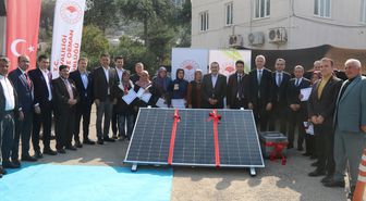 Kozan'da 184 üreticiye taşınabilir güneş paneli dağıtıldı