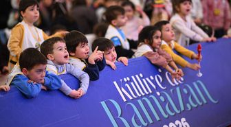 'Külliye'de Ramazan' etkinlikleri kapsamında 'Akıllı Tavşan Momo Müzikali' sahnelendi