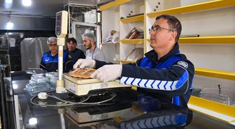 Kumluca'da ramazan ayı dolasıyla fırınlar denetlendi