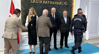 Ladik'te bayramlaşma programı düzenlendi