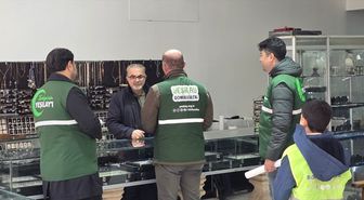 Mardin'de Yeşilay gönüllüleri vatandaşları bilgilendirdi