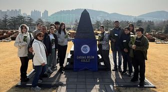 Muğla Öğrencileri Türk Şehitlerini Andı