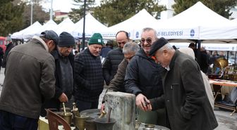 Melikgazi Antika Pazarı nostalji tutkunlarını ağırladı