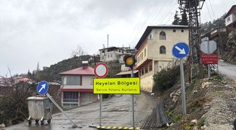 Mersin'de heyelan nedeniyle bazı evler zarar gördü