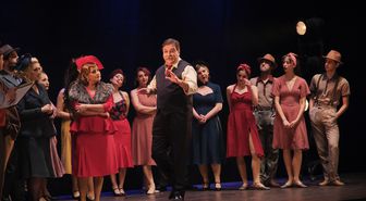 Mersin Devlet Opera ve Balesi "Kiss Me Kate" müzikal tiyatrosunun prömiyerini yaptı
