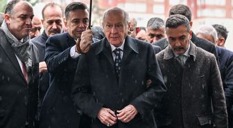 MHP Genel Başkanı Bahçeli, Alparslan Türkeş'in kabrini ziyaret etti Açıklaması