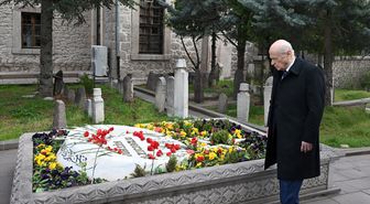 MHP Genel Başkanı Bahçeli, Muhsin Yazıcıoğlu'nun kabrini ziyaret etti