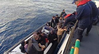 Muğla açıklarında 25 düzensiz göçmen yakalandı