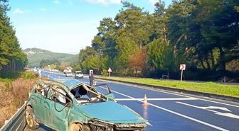 Muğla'da bariyere çarpan otomobildeki 1 kişi öldü, 1 kişi yaralandı