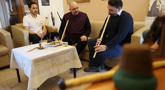 Muradiye Mevlevihanesi'nde neyzen geleneği yeniden canlanıyor