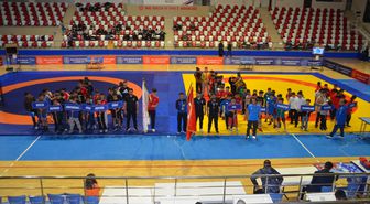 Muş'ta 'küçükler güreş grup birinciliği' müsabakaları başladı