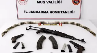 Muş'ta silah ve mühimmat ele geçirildi