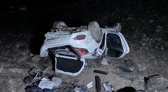 Nevşehir'de şarampole devrilen otomobildeki 4 kişi yaralandı