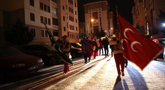 Nevşehir'de vatandaşlar sahura mehter takımının marşlarıyla kalktı