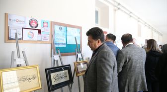 Niğde'de 'Ebru, Tezhip ve Hüsn-i Hat Sergisi' açıldı