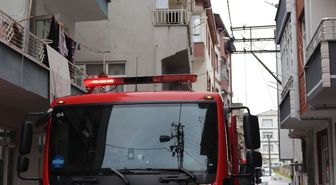 Ordu'da evde çıkan yangında 2 kişi dumandan etkilendi