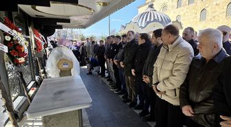 Organları 3 hastaya umut olan kadının cenazesi memleketi Giresun'da toprağa verildi